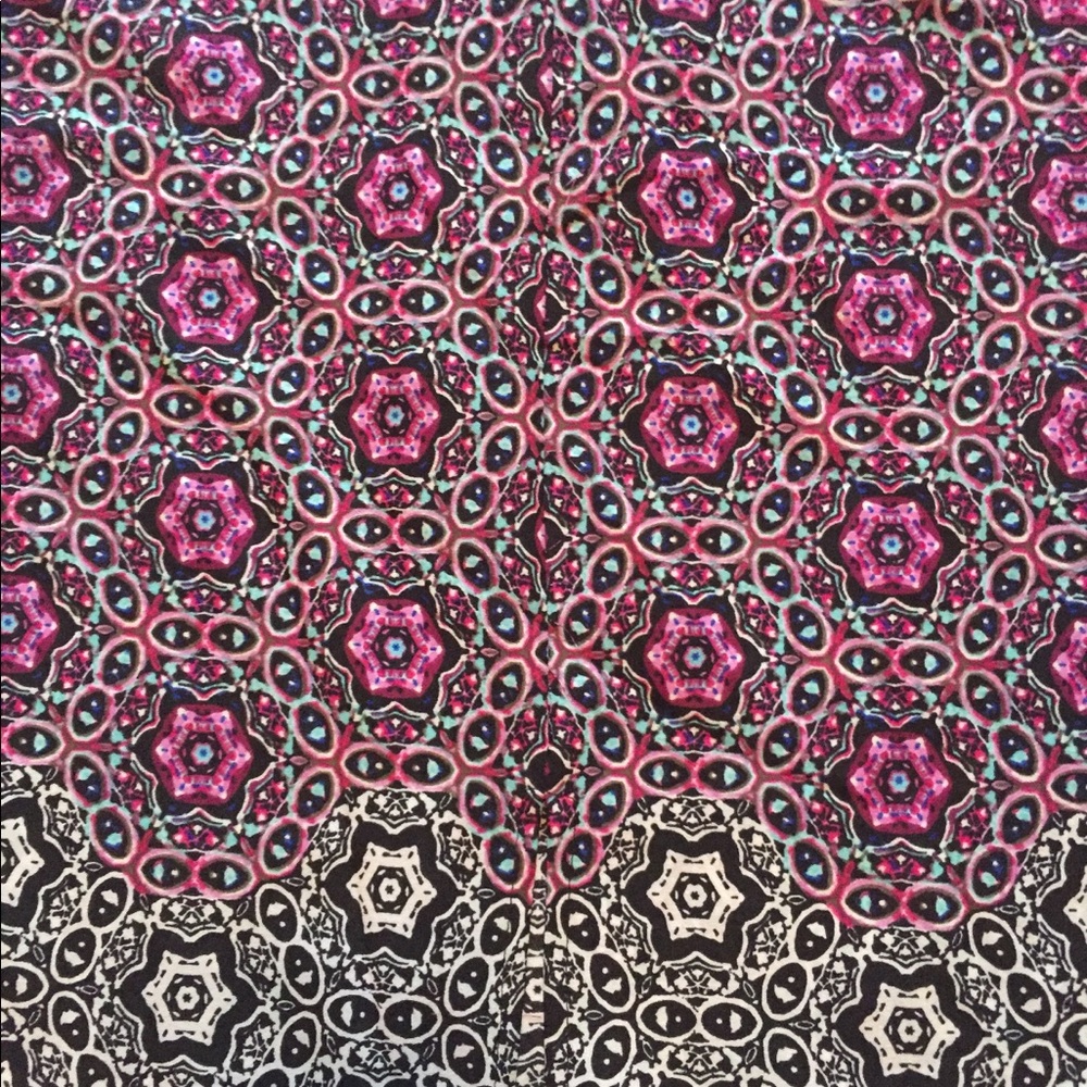 Sanctuary sleeveless top size small - Picture 5 of 7